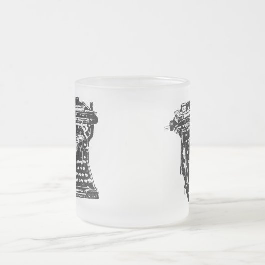 下草のタイプライターの作家 フロストグラスマグカップ (中央)