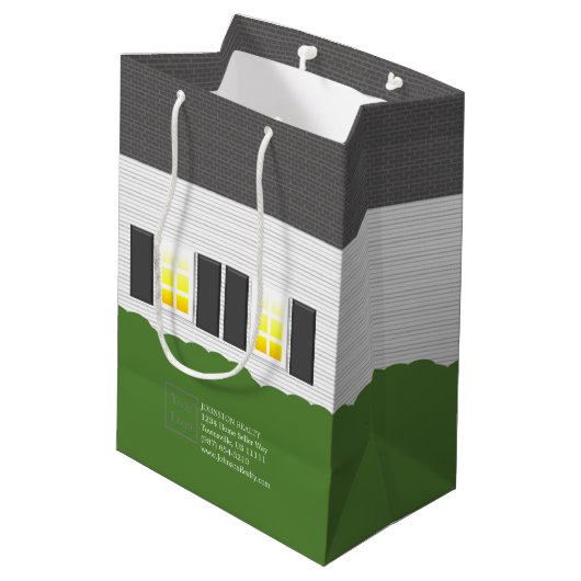 不動産仲介業者ウェルカムホームカワイニューホーム抱き枕 ミディアムペーパーバッグ (裏面アングル)