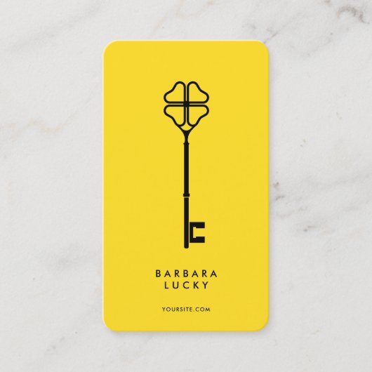 不動産仲介業者ラッキークローバー鍵イエロークラシックモダン 名刺 (正面)