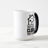 不動産仲介業者彼らは私の閉鎖実在不動産代理人を参照 モーフィングマグカップ (正面右)