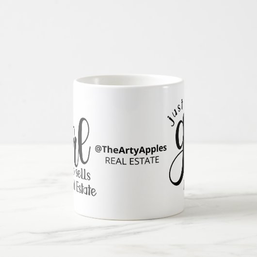 不動産屋を売実在る女の子 コーヒーマグカップ (中央)
