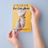 不動産市場のアイス実在クリームのスクープを入手 チラシ (ハンドル)