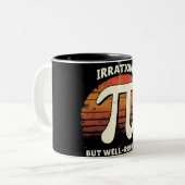 不合理だが丸みがある ツートーンマグカップ (正面左)