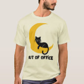 不在のブラックキャットデザイン Tシャツ (正面)