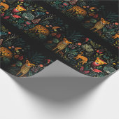 不思議なファンタジーの動物で、魔法の植物を持つ ラッピングペーパー (角)