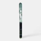 不思議な入江のドラゴン海景 — iPhone 16 16ケース (左側面)