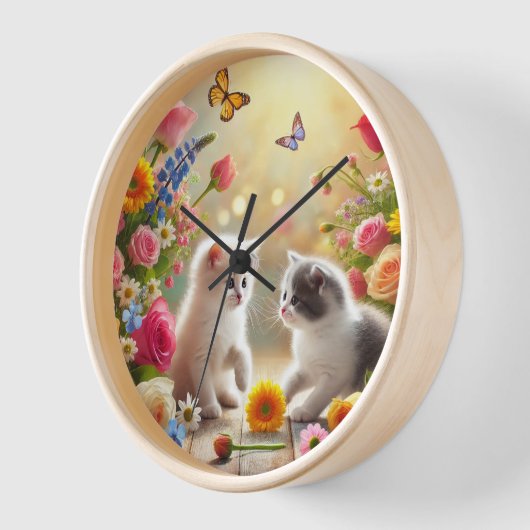 不思議な子猫 壁時計 (傾斜)