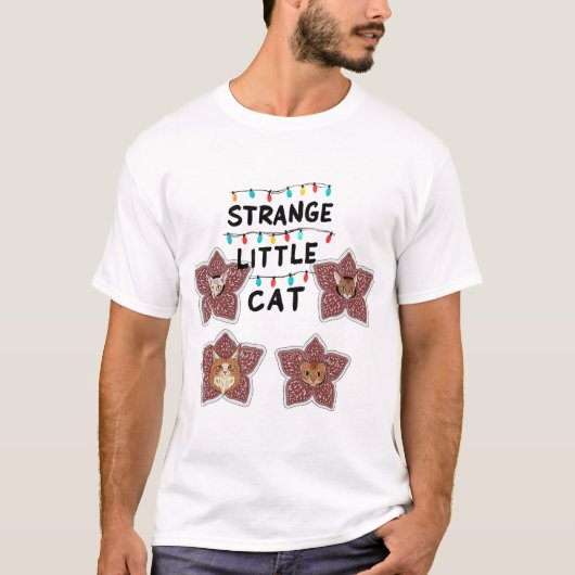 不思議な小さな猫 - 花柄の可愛い猫デザイン Tシャツ (正面)