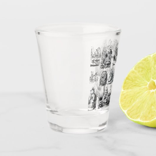 不思議の国のアリスの冒険 ショットグラス (左)