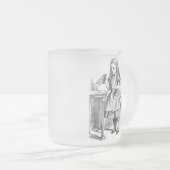 不思議の国のアリスは私を曇らしましたコーヒー・マグを飲みます フロストグラスマグカップ (正面右)