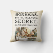 不思議の国のアリス-お茶会-狂う引用文 クッション (裏面)