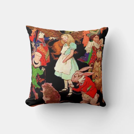 不思議の国のアリス クッション (正面)