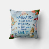 不思議の国のコラージュの引用文-想像のアリス クッション (裏面)