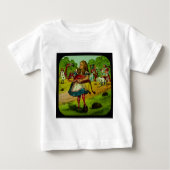 不思議の国のフラミンゴのCroquetのアリス ベビーTシャツ (正面)