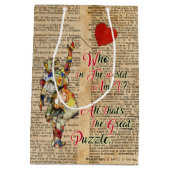 不思議の国のヴィンテージの引用文のカスタムのギフトバッグのアリス ミディアムペーパーバッグ (裏面)