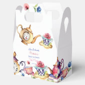 不思議の国の赤ちゃんシャワーのお茶パーティーの好意でアリス フェイバーボックス (オープン)