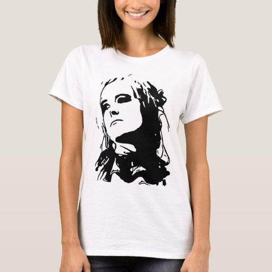 不慣れな Tシャツ (正面)