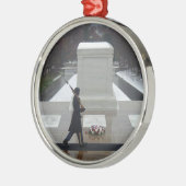 不明な兵士の墓 メタルオーナメント (左)