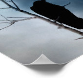 不機嫌そうな月とカラス ポスター (角)