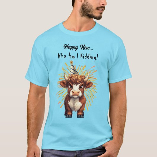 不機嫌そうな高地の牛新年の気分 Tシャツ (正面)