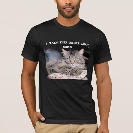 不機嫌なエンジェルこのシャツは似合う Tシャツ (正面)