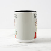 不機嫌な緑の毛皮の女性がコーヒーが大好き ツートーンマグカップ (中央)