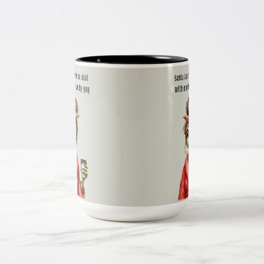 不機嫌な緑の毛皮の女性がコーヒーが大好き ツートーンマグカップ (中央)