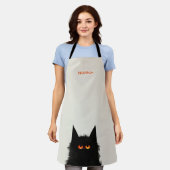 不機嫌な黒猫 エプロン (着用した状態)