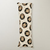 不機嫌タビーキャットポートレート絵を描ズキュートオリジナルアート ボディピロー (正面縦)