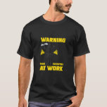 不機嫌研究員Work Scientist Science Woman Me Tシャツ<br><div class="desc">不機嫌科学者の仕事の科学者の女性男性の子供。</div>