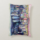 不機嫌·マン·オン·マーケット·アンド·メイン（シンガポール） アクセントクッション (裏面(縦))