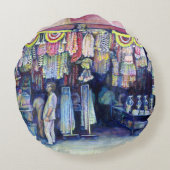 不機嫌·マン·オン·マーケット·アンド·メイン（シンガポール） ラウンドクッション (裏面)