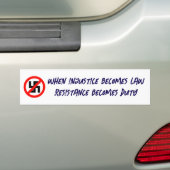 不正が法律となる時 バンパーステッカー (車上)