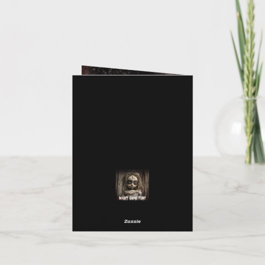 不気味なかわいいブードゥー人形大人ハロウィーン 招待状 (裏面)