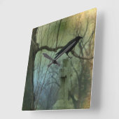 不気味なカラス スクエア壁時計 (傾斜)