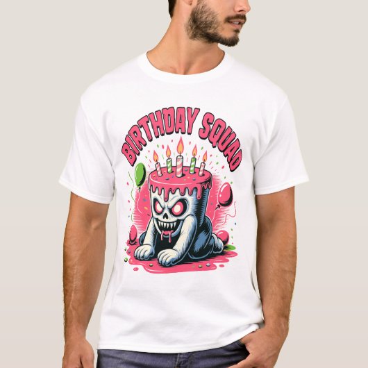 不気味なケーキのドクロのバースデー部隊 Tシャツ (正面)