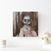 不気味なゴシック磁器の人形ビクトリアンゴシック スクエア壁時計 (ホーム)