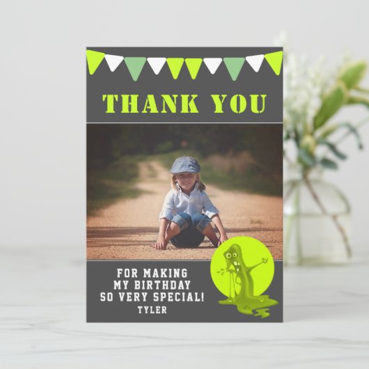 不気味なスライムモンスターフォト誕生日 サンキューカード (スタンド正面)