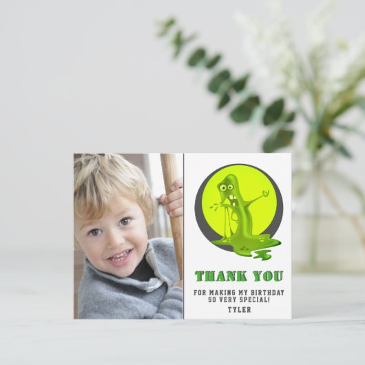 不気味なスライムモンスター誕生日写真ありがとう ポストカード (スタンド正面)