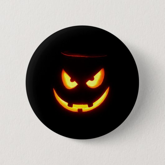 不気味なハロウィーンのカボチャのちょうちん 缶バッジ (正面)