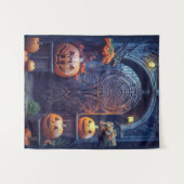 不気味なハロウィーンの隠し扉 タペストリー (正面(横))