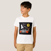 不気味なハロウィーンを持っている。 Tシャツ (正面フル)