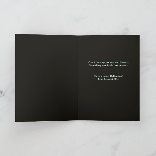 不気味なハロウィーン水曜日の人形超現実的ゴシック シーズンカード (内部)