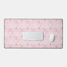 不気味なピンクとローズゴールド