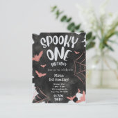 不気味なワンピースの招待 ハロウィン 誕生日 ピンクのバット ポストカード (スタンド正面)