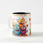 不気味な一日を過ごす ツートーンマグカップ (正面左)