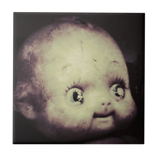 不気味な人形 タイル (正面)