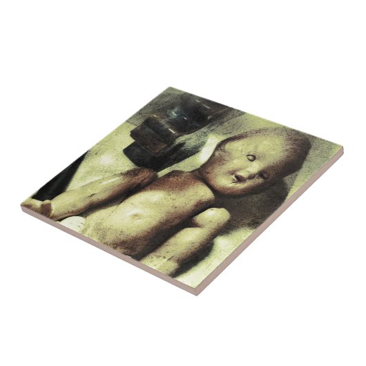 不気味な人形 タイル (側面)