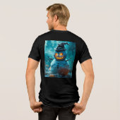 不気味な光る目をしたハロウィンの雪だるま トライブレンドTシャツ (裏面全面)
