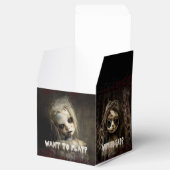 不気味な幽霊のよく出る人形ハロウィーンの愛用箱 |不気味 | フェイバーボックス (オープン)